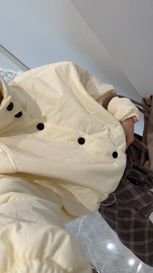 معطف بيج بياقة واقفة وظهر طويل