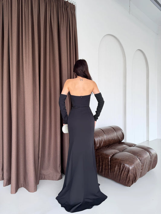 Lina's Embellished Evening in Black Dress