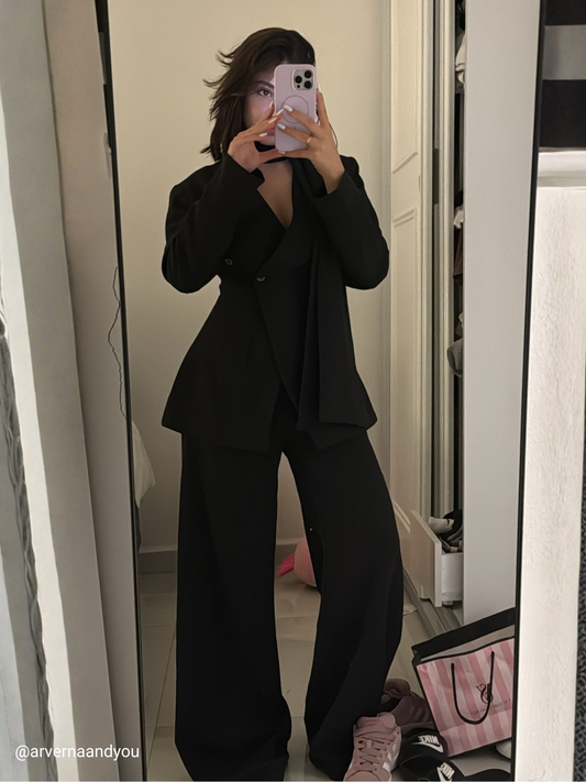 Waist-Fitting Black Suit
