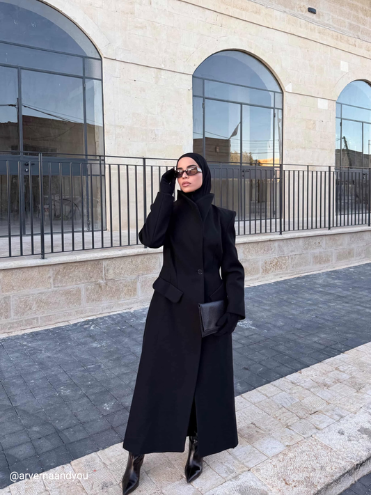 STAND-UP COLLAR WAIST SITTING PADDED MAXI CACHET COAT