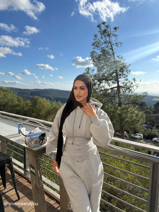 طقم كامل من أرفيرنا سناتشينغ غراي