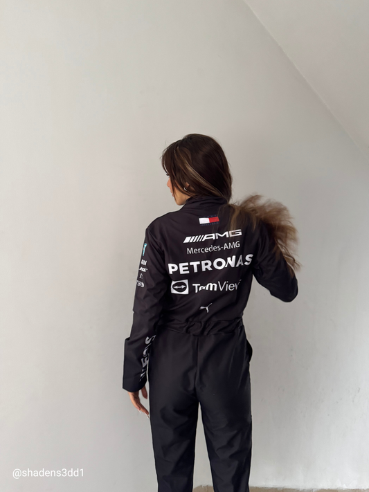 بدلة سباق مرسيدس للفورمولا 1