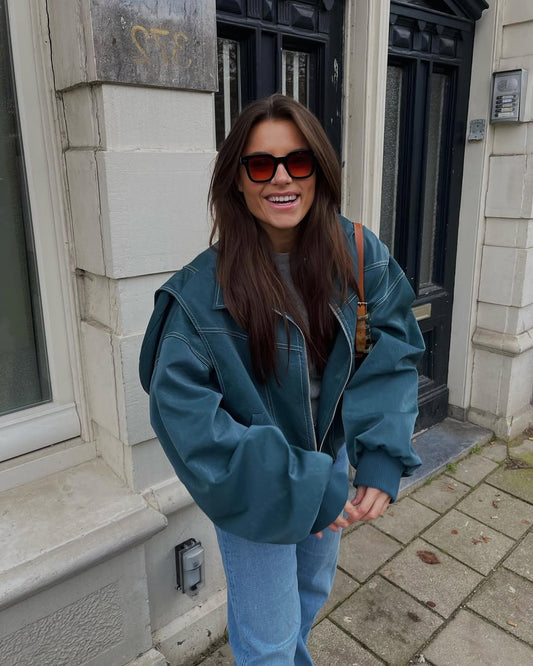 جاكيت أرفيرنا كبير الحجم بلون أخضر داكن متباين