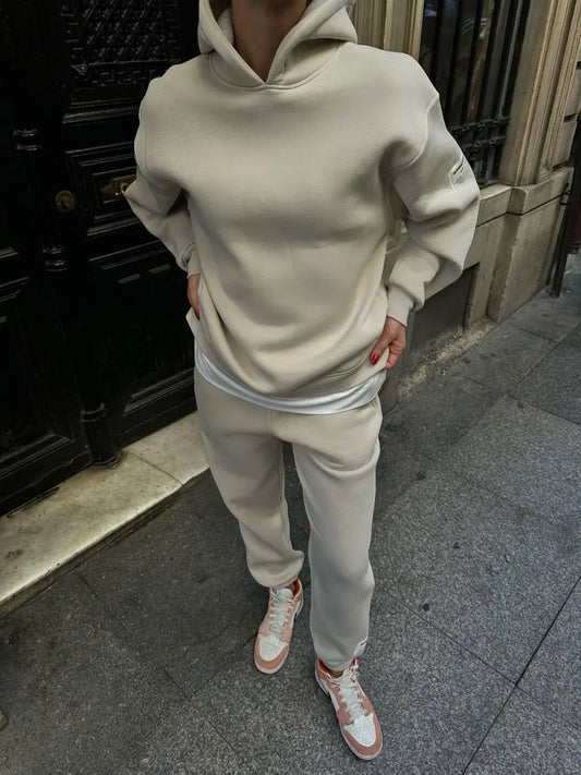 طقم بيج من حركة العطاء