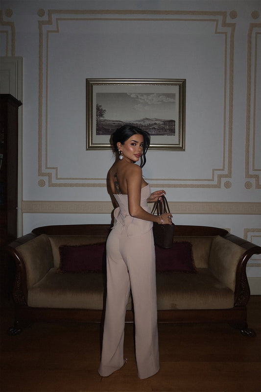 Johanna Suit
