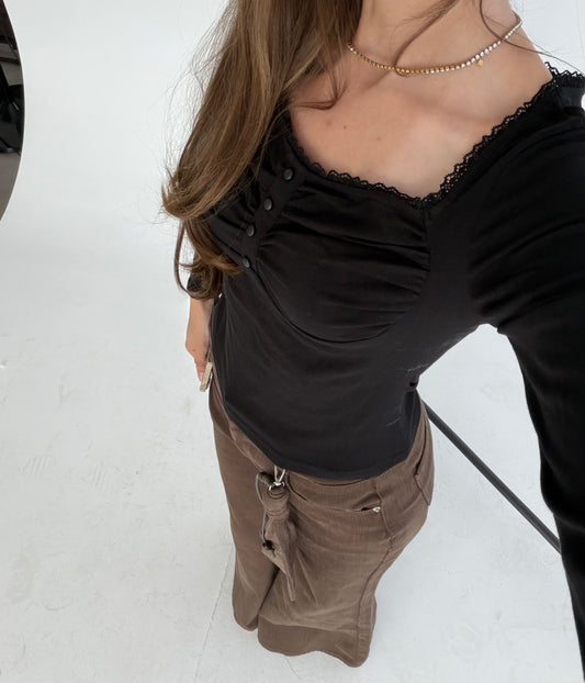 Arverna Lace Tie Ruched Top