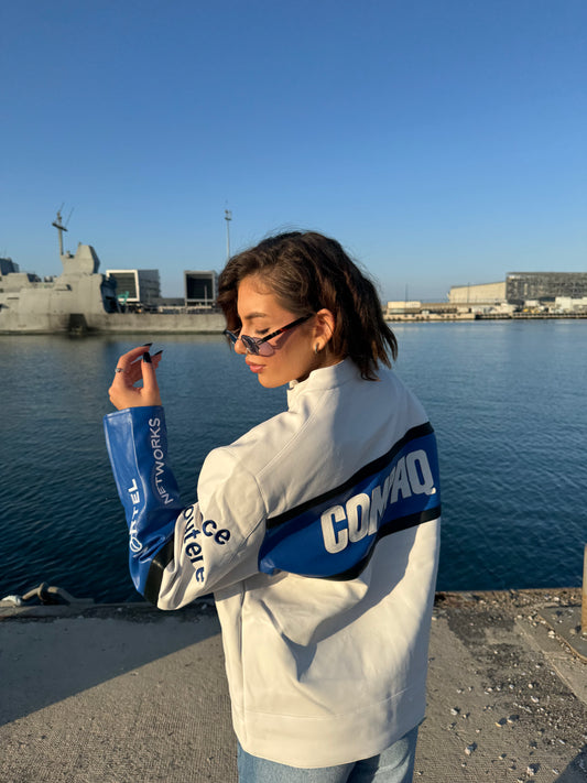 سترة جلدية لسباقات فورمولا بي إم دبليو