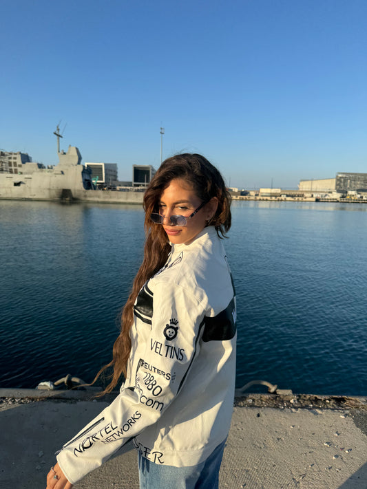 سترة جلدية من سباقات فورمولا مرسيدس