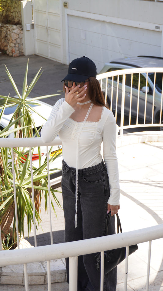 Arverna Lace Tie Ruched Top