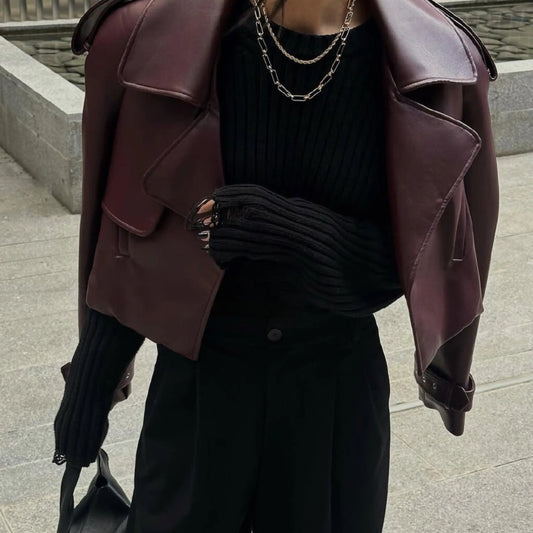 جاكيت أحمر عنابي فاخر من ماركة وموديل عالي الجودة