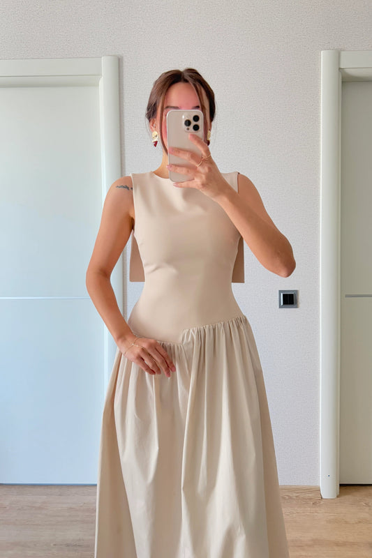 SABRINA DRESS WITH BACK COLLAR DETAILED CLARET