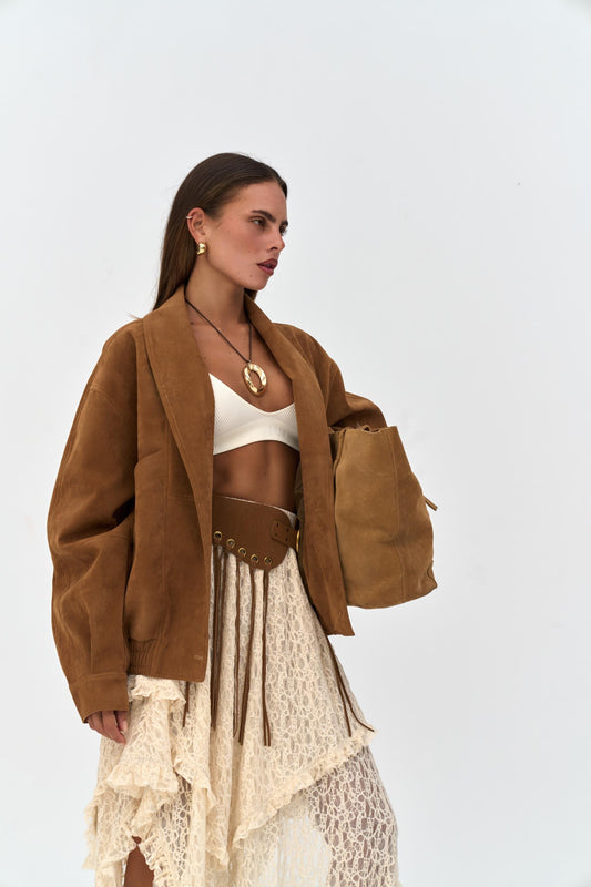 جاكيت بومبر بلون الجمل من بانديرا