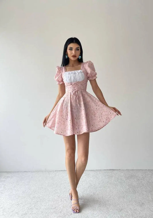 فستان قصير محظوظ