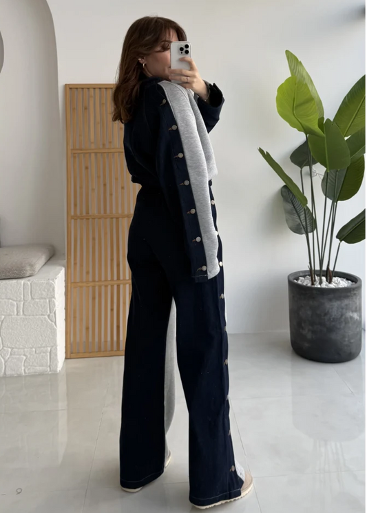 طقم فيليسيتي الرمادي المصنوع من مزيج الدنيم المصقول