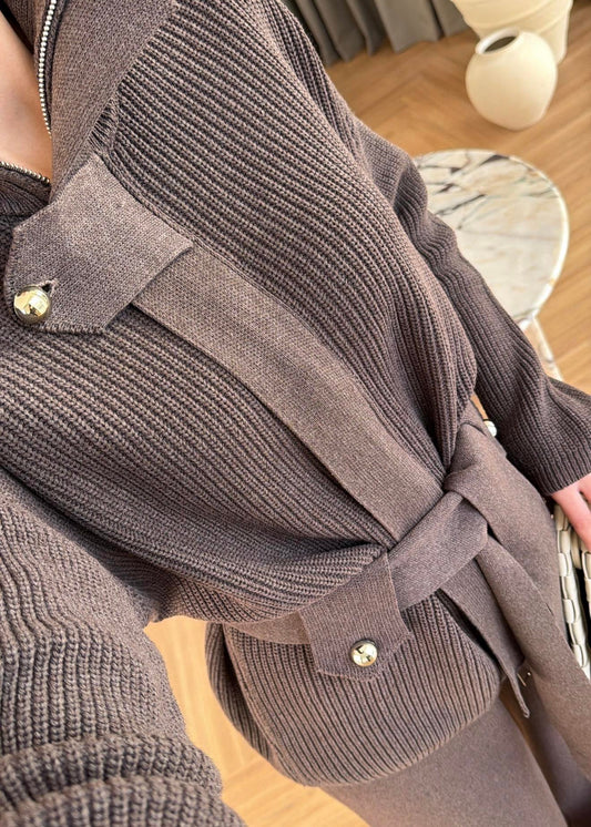 STAND-UP COLLAR BELTED KNITWEAR SET