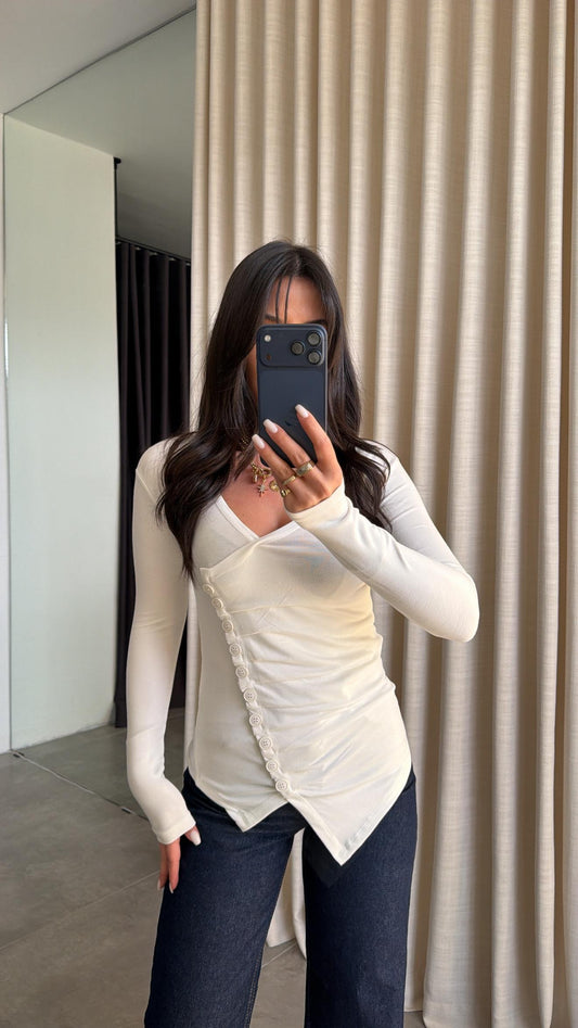 كنزة محبوكة غير متماثلة