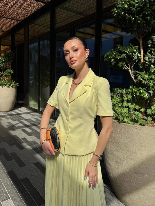 Nichol Yellow Set