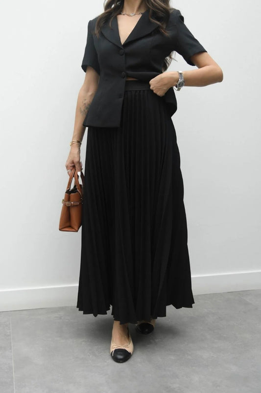 Nichol Black Set
