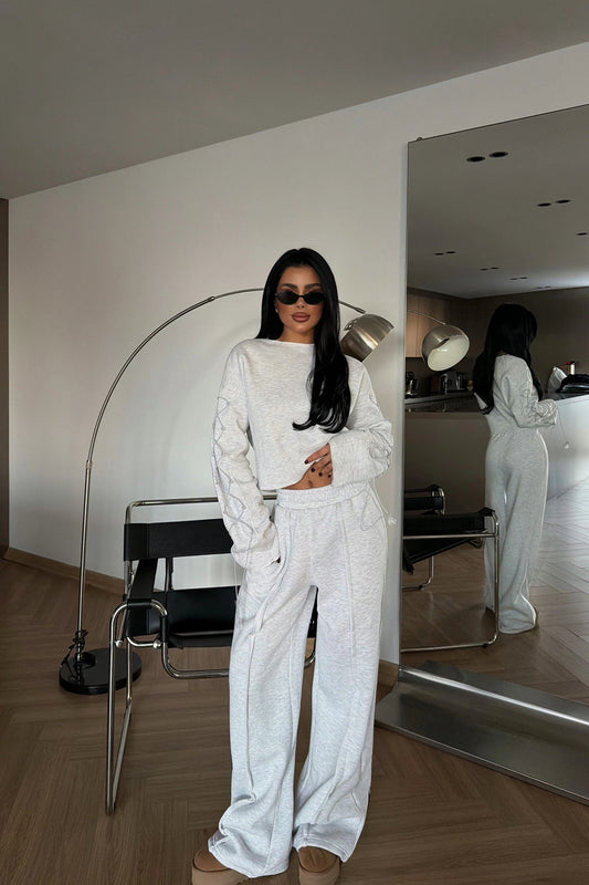 بدلة رياضية رمادية من ماسيجو