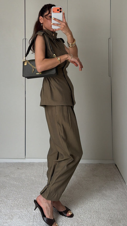 LOREN KHAKI TENCELIUM SET WITH EPAULETS