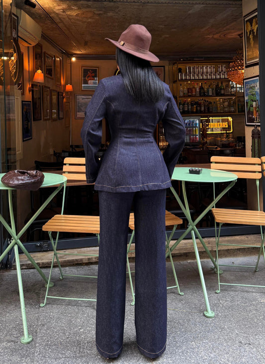 بدلة جينز هيلينز باللون الأزرق الداكن