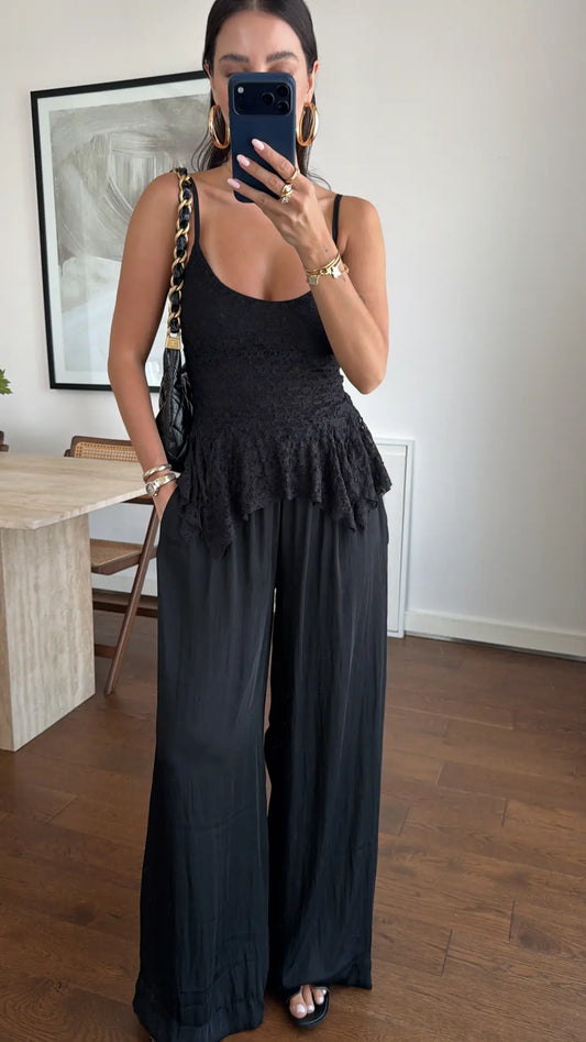 HIGH-WAISTED LOOSE-FIT PANTS