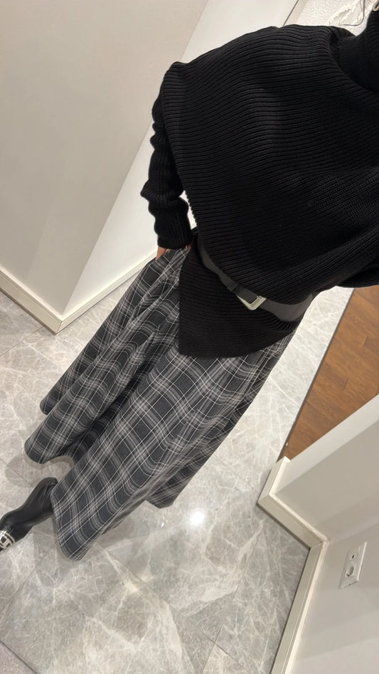 PLAID PATTERNED MIDI SKIRT