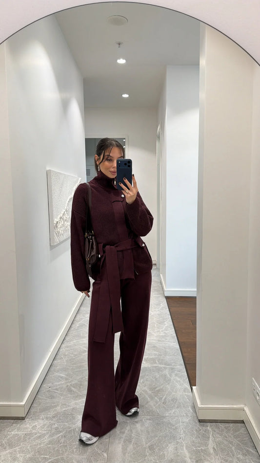 STAND-UP COLLAR BELTED KNITWEAR SET