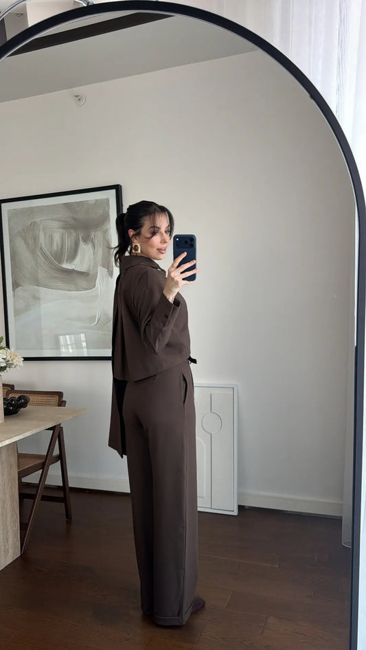 مجموعة تفاصيل شال القهوة