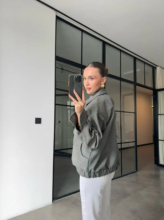 جاكيت بومبر كبير الحجم بجيوب واسعة