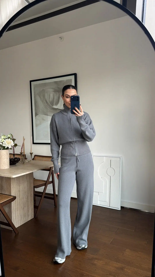 Sculpted Waist Knit Set