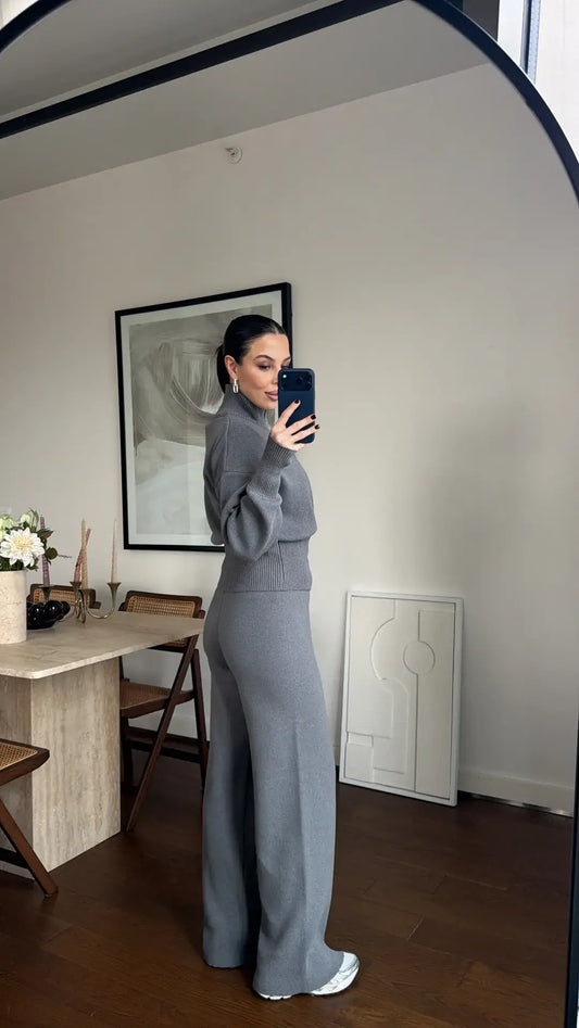 Sculpted Waist Knit Set
