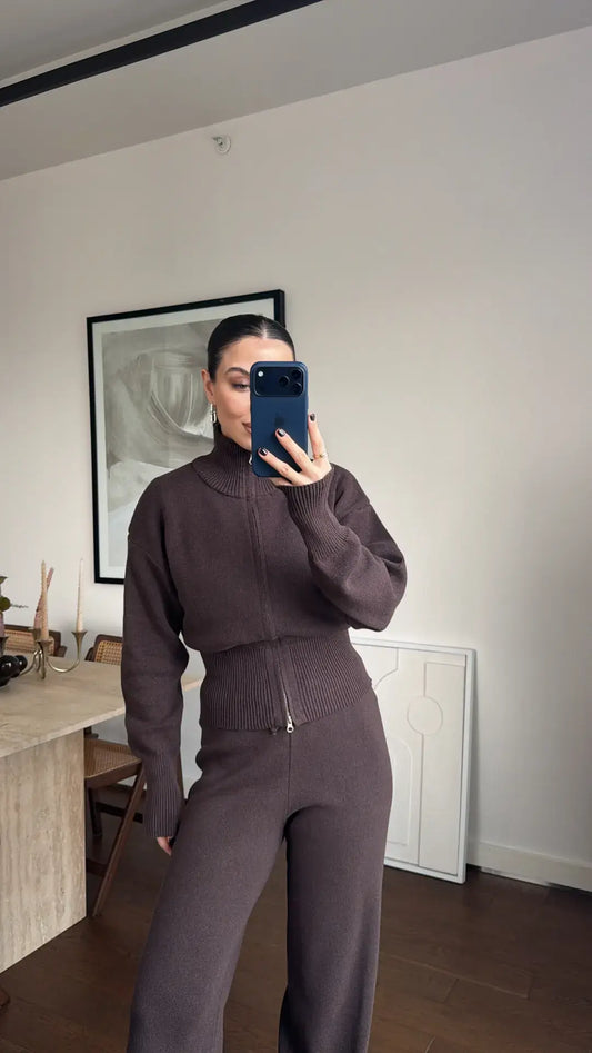 Sculpted Waist Knit Set