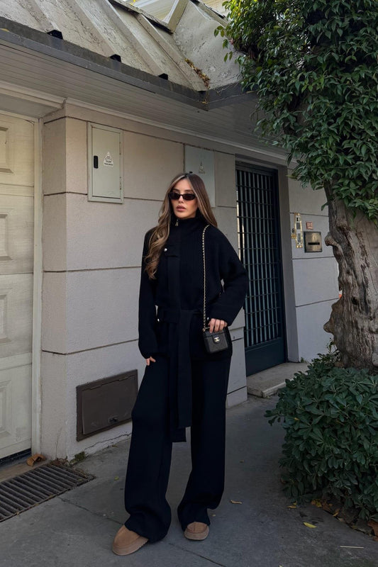 STAND-UP COLLAR BELTED KNITWEAR SET