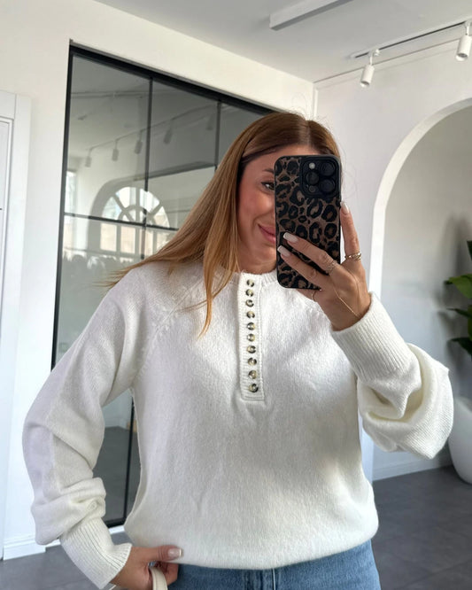 كنزة شتوية نسائية نصفية الأزرار