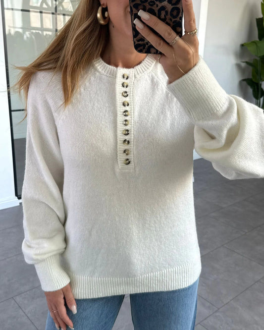 كنزة شتوية نسائية نصفية الأزرار