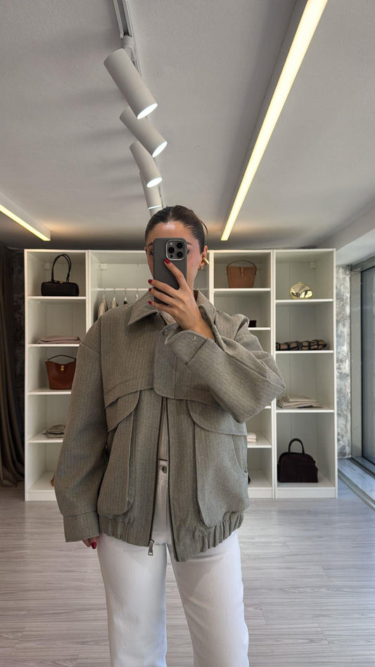 OVERSIZED BOMBER WITH LARGE POCKETS JACKET