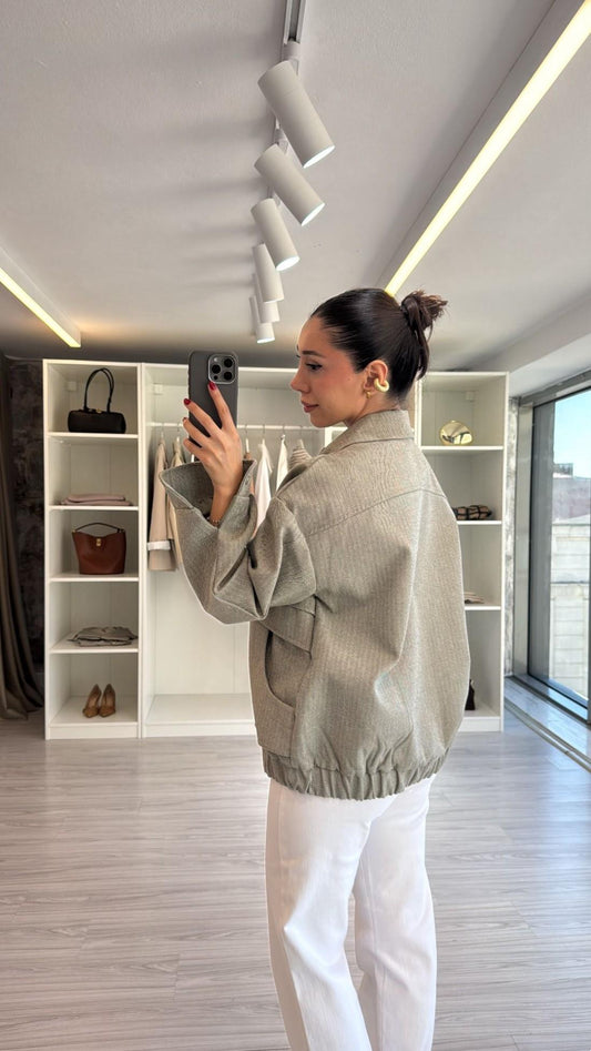 OVERSIZED BOMBER WITH LARGE POCKETS JACKET