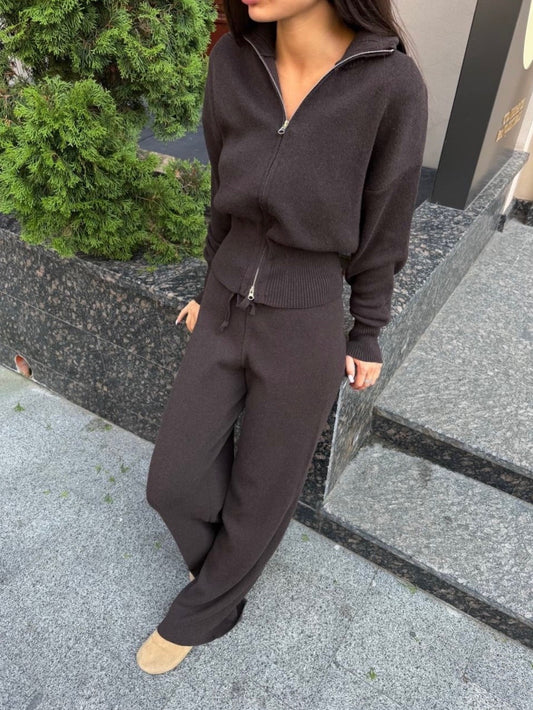Sculpted Waist Knit Set