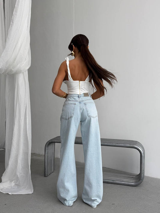 Baby Blue High-Waist Jeans