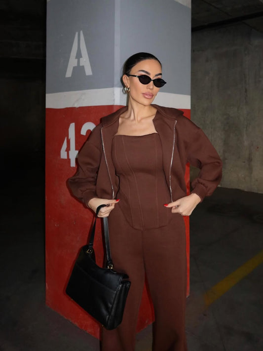 طقم مكون من بلوزة بغطاء رأس وسحاب