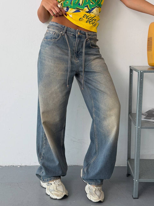 Avery Vintage Wash Balloon Jeans