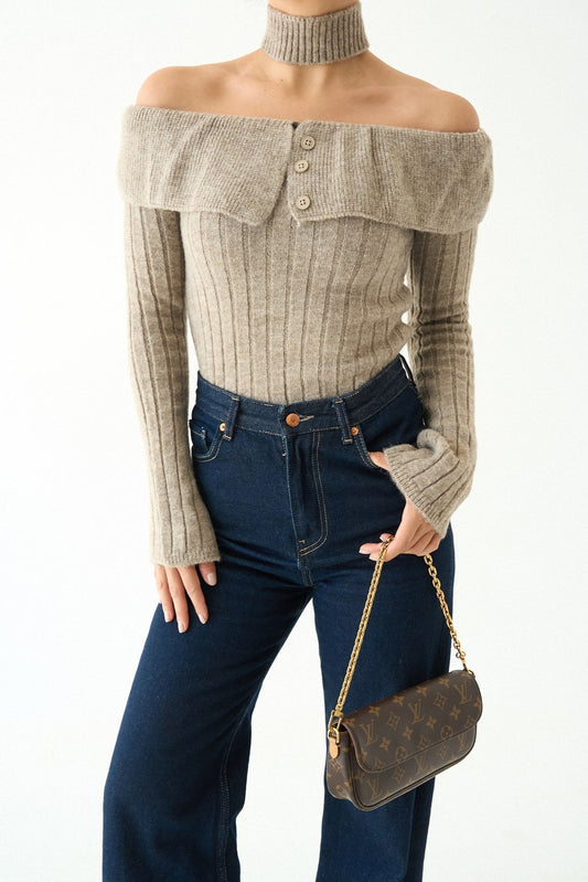 ياقة وإكسسوار رقبة بتصميم مادونا