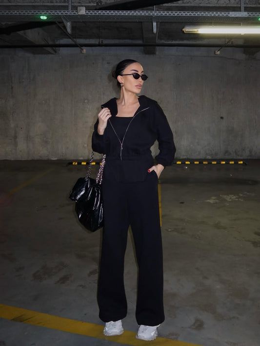 طقم بغطاء رأس وسحاب