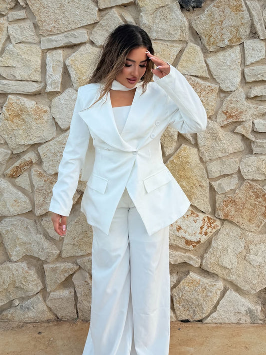 Waist-Fitting White Suit