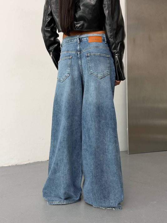 Avery Drawstring Wide-Leg Jeans