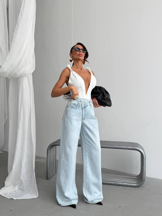 Baby Blue High-Waist Jeans