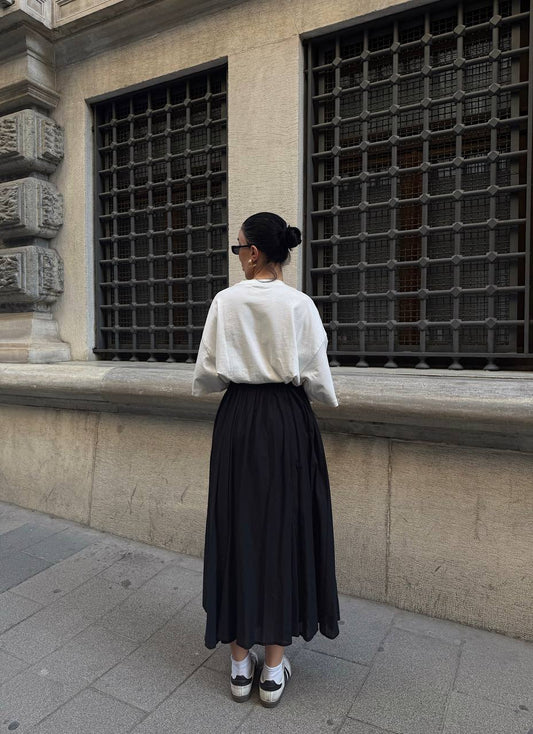Black Breeze Maxi Skirt