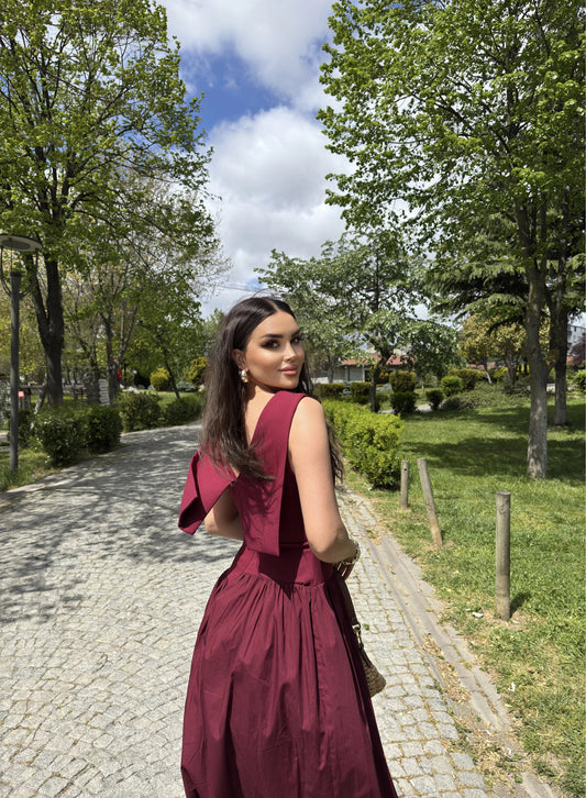 SABRINA DRESS WITH BACK COLLAR DETAILED CLARET