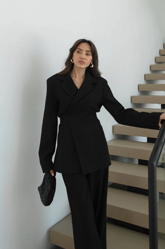 Elegant Black 2 Piece Suit